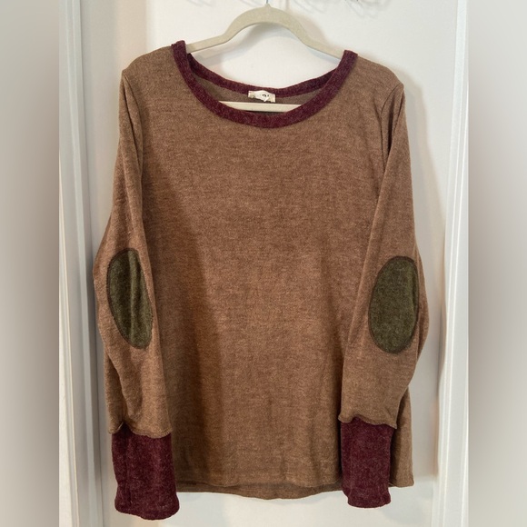 BiBi Sweaters - Bibi relaxed fit crew neck sweater with elbow patches
